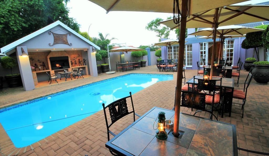 Hotel Avalon Guest Manor Newcastle Exterior foto